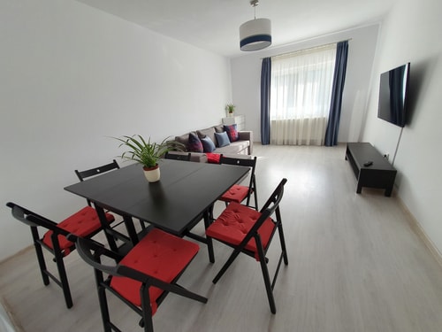 Sunny and Cozy Apartment 3 SocialSpot