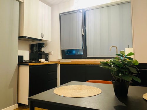 Elegant Apartment in Ivory - AC & Smart TV 2 SocialSpot