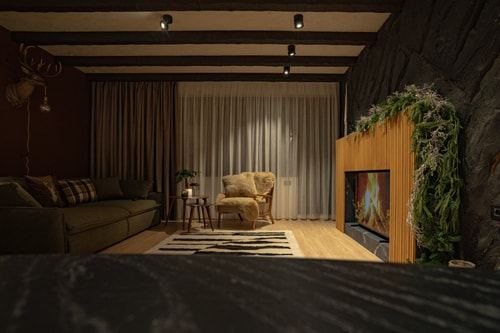Avalanche Chalet 2 30 SocialSpot