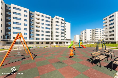 Color Ivory Residence with Free Parking 2 SocialSpot