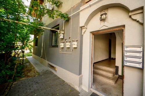 Kiseleff Flat 5 SocialSpot