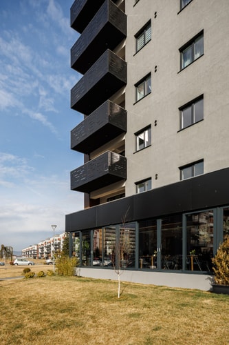 Kronsmart Apartment: Cozy Fireplace & Free Parking 2 SocialSpot