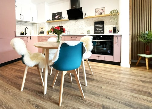 RoseWood Boutique Apartment - In Green Future Spa 2 SocialSpot