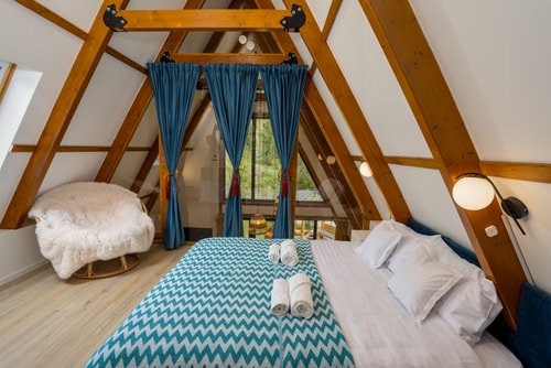 Vatra Verde - A-Frame Cabin 22 SocialSpot