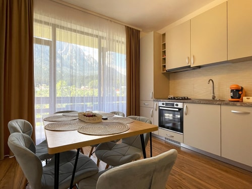 Alpine River Home: Peace and Mountain View 3 SocialSpot