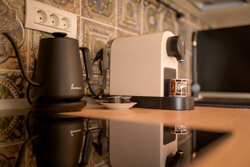 Colibri Apartment w. AC 55 SocialSpot