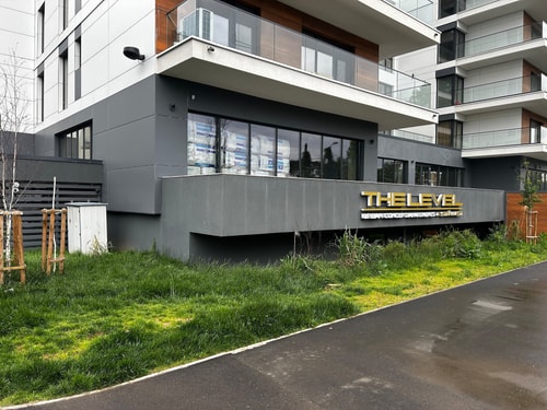 The Level Sanctuary - Free Parking & Netflix 2 SocialSpot