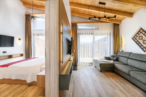 Selva Cabins · Unforgettable Transylvanian Escape 79 SocialSpot