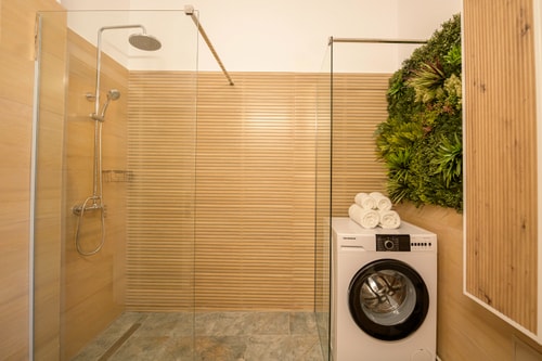Colibri Apartment w. AC 1 SocialSpot