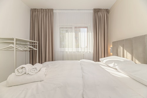 Serenity Mountain Apartment - AC & Smart TV 30 SocialSpot
