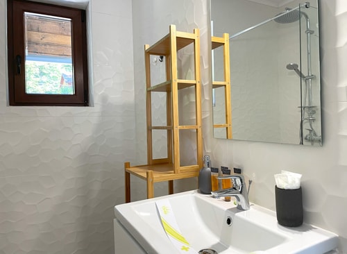 Alpine River Home: Peace and Mountain View 32 SocialSpot