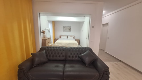 Lotus Apartment - Stunning View • Parking 44 SocialSpot