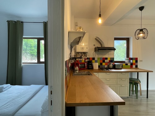 Cozy Riverfront 1 with Garden and Mountain View 61 SocialSpot