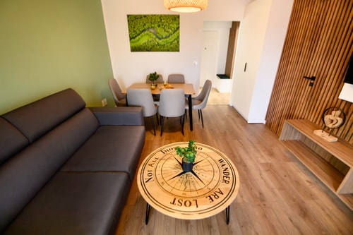 Central Green Oasis • 2BR Ultracentral Apt • AC 24 SocialSpot