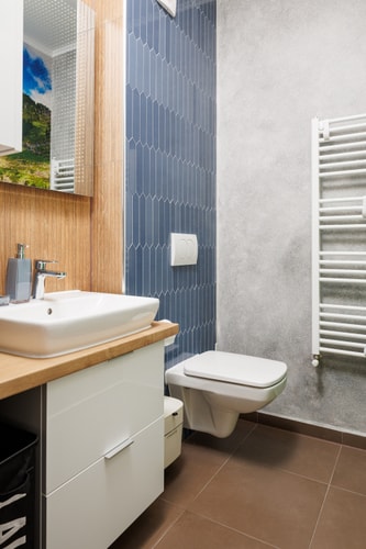 Kronsmart Apartment: Cozy Fireplace & Free Parking 17 SocialSpot