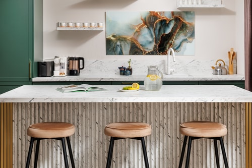DA-LI Residence - AC & Netflix 15 SocialSpot