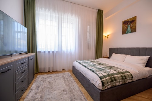 Colibri Apartment w. AC 14 SocialSpot