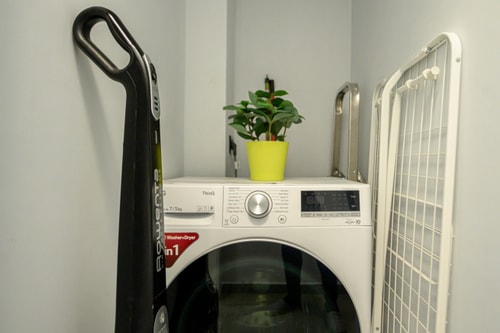 Kiseleff Flat 18 SocialSpot