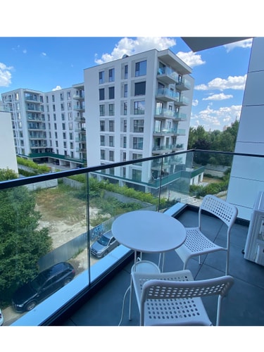 Innera Suite w. Parking & AC 3 SocialSpot