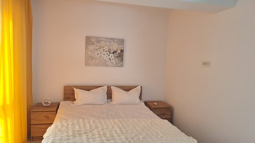 Lotus Apartment - Stunning View • Parking 11 SocialSpot