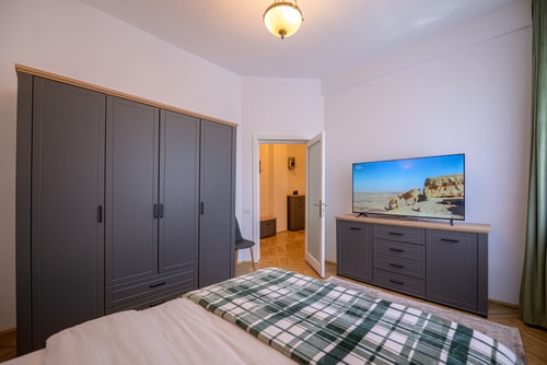Colibri Apartment w. AC 19 SocialSpot