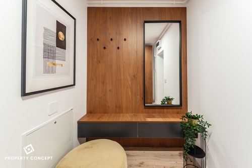 Color Ivory Residence with Free Parking 13 SocialSpot