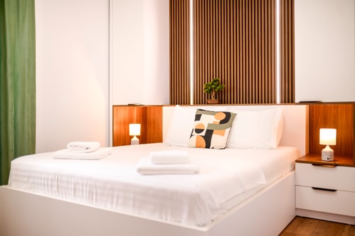 Central Green Oasis • 2BR Ultracentral Apt • AC 53 SocialSpot