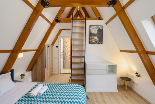 Vatra Verde - A-Frame Cabin 20 SocialSpot