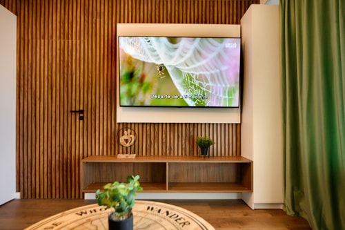 Central Green Oasis • 2BR Ultracentral Apt • AC 7 SocialSpot