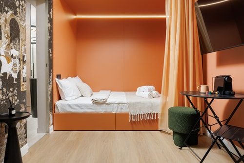 The Little Gem · Prime Location in Brasov Old Town 7 SocialSpot