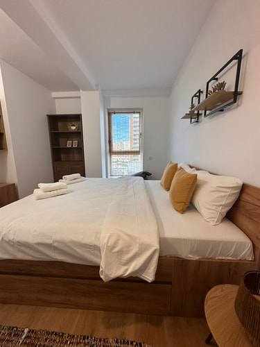 Urban Altitude Studio w panoramic skyline vistas 7 SocialSpot