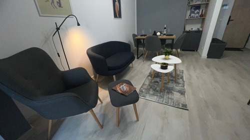 Hills Nomad Studio 15 SocialSpot