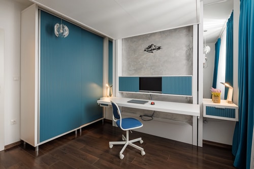 Kronsmart Apartment: Cozy Fireplace & Free Parking 22 SocialSpot