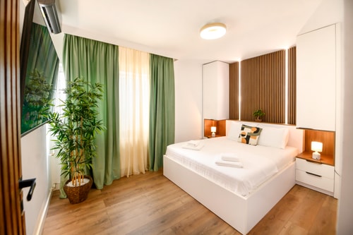 Central Green Oasis • 2BR Ultracentral Apt • AC 59 SocialSpot