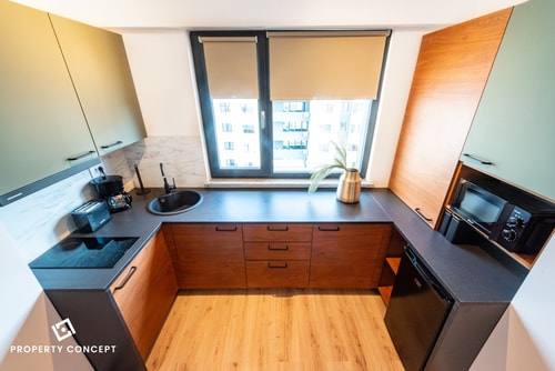 Color Ivory Residence with Free Parking 12 SocialSpot