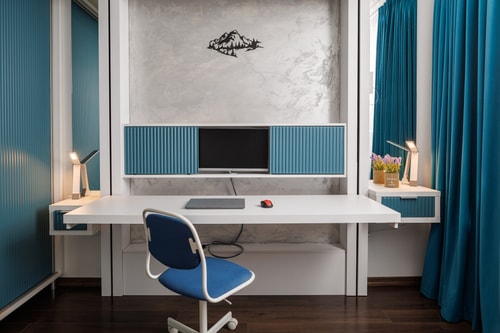 Kronsmart Apartment: Cozy Fireplace & Free Parking 21 SocialSpot