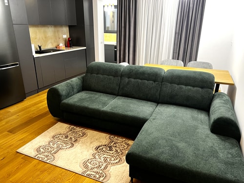 Modern City Home w. A/C 10 SocialSpot