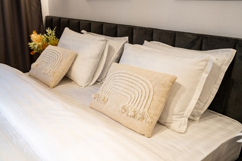 Central Square Haven 2A | Central Gem • A/C 2 SocialSpot