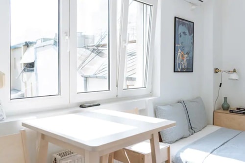 Rooftop Studio In the Heart of Bucharest w Netflix 12 SocialSpot