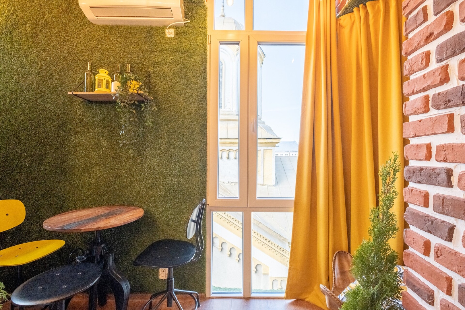 3 BDR & 3 BTHR Duplex | In the Heart of Sofia 23 Flat Manager Booking