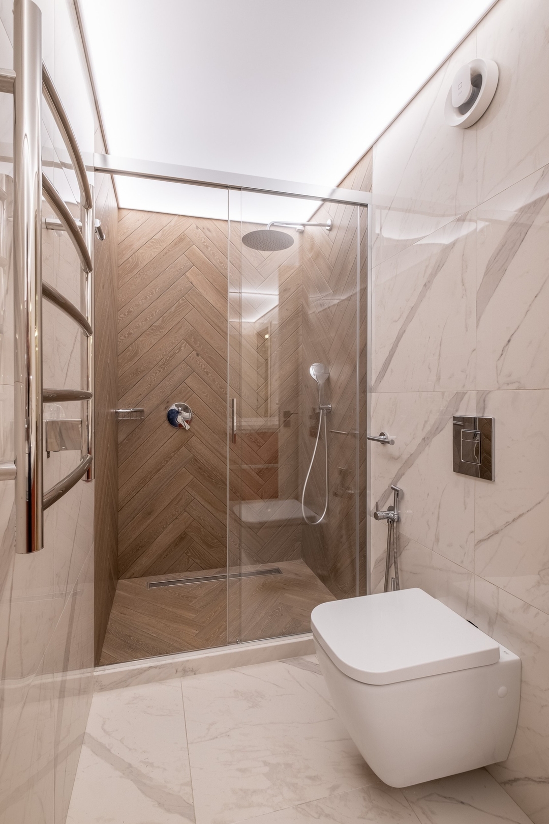 SOFapart Boutique Apt with 3 BDR + 2 BTH & Parking 18 Flat Manager Booking