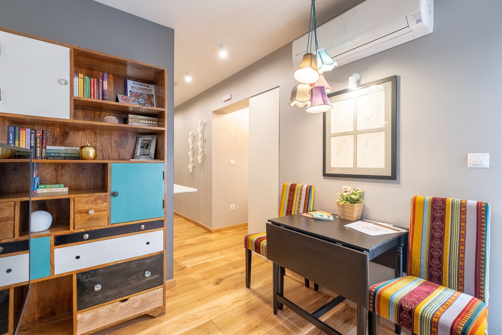 ⭐⭐⭐⭐⭐ High-end Designer Studio ➫ AC + Parking 16 Flat Manager Booking