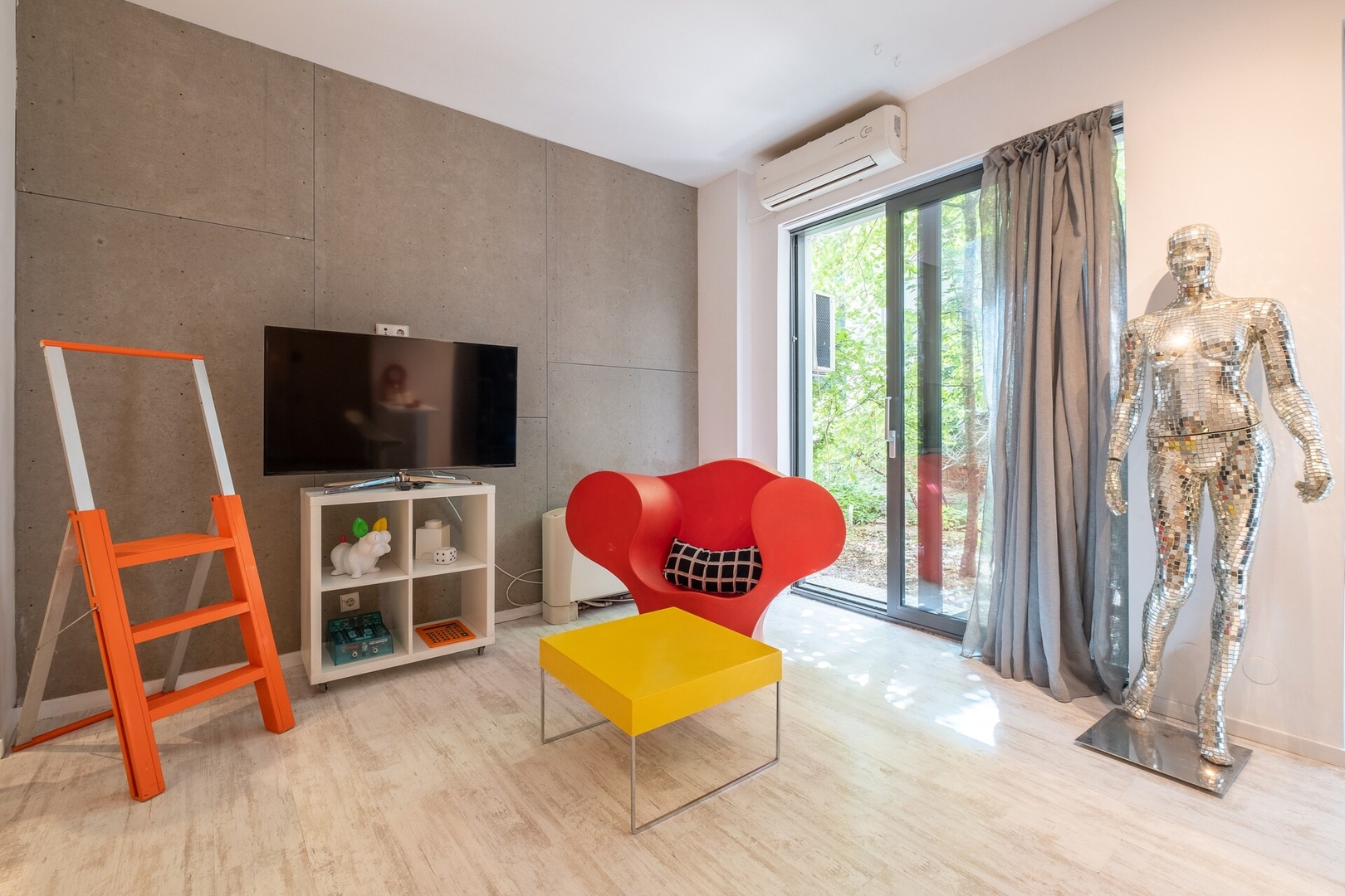 Pop Up Artistic 1 BR Apt Garden View 7 Flat Manager Booking