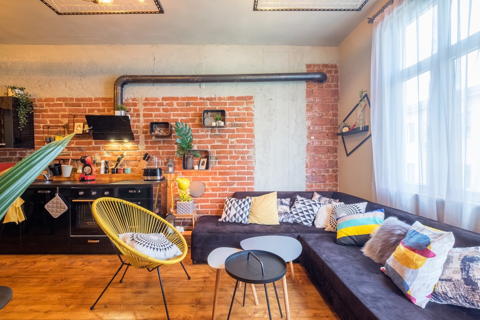 3 BDR & 3 BTHR Duplex | In the Heart of Sofia 53 Flat Manager Booking