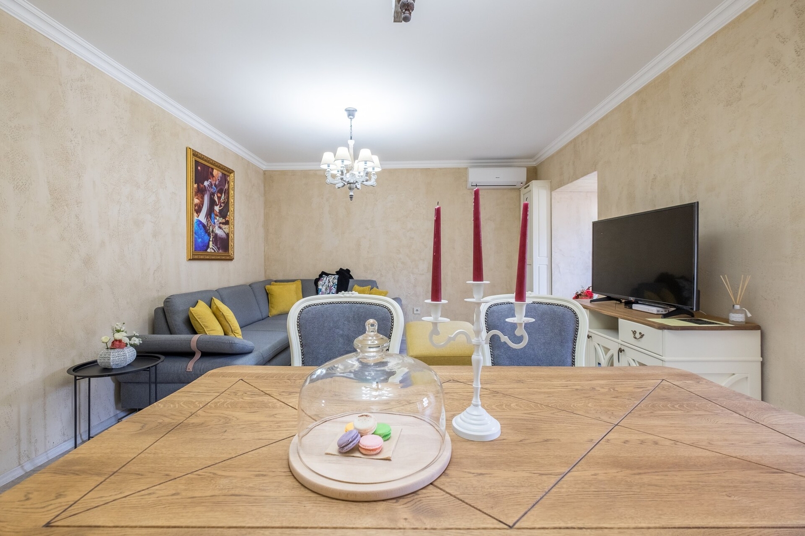 The EGO house @ Vitoshka Street 39 Flat Manager Booking