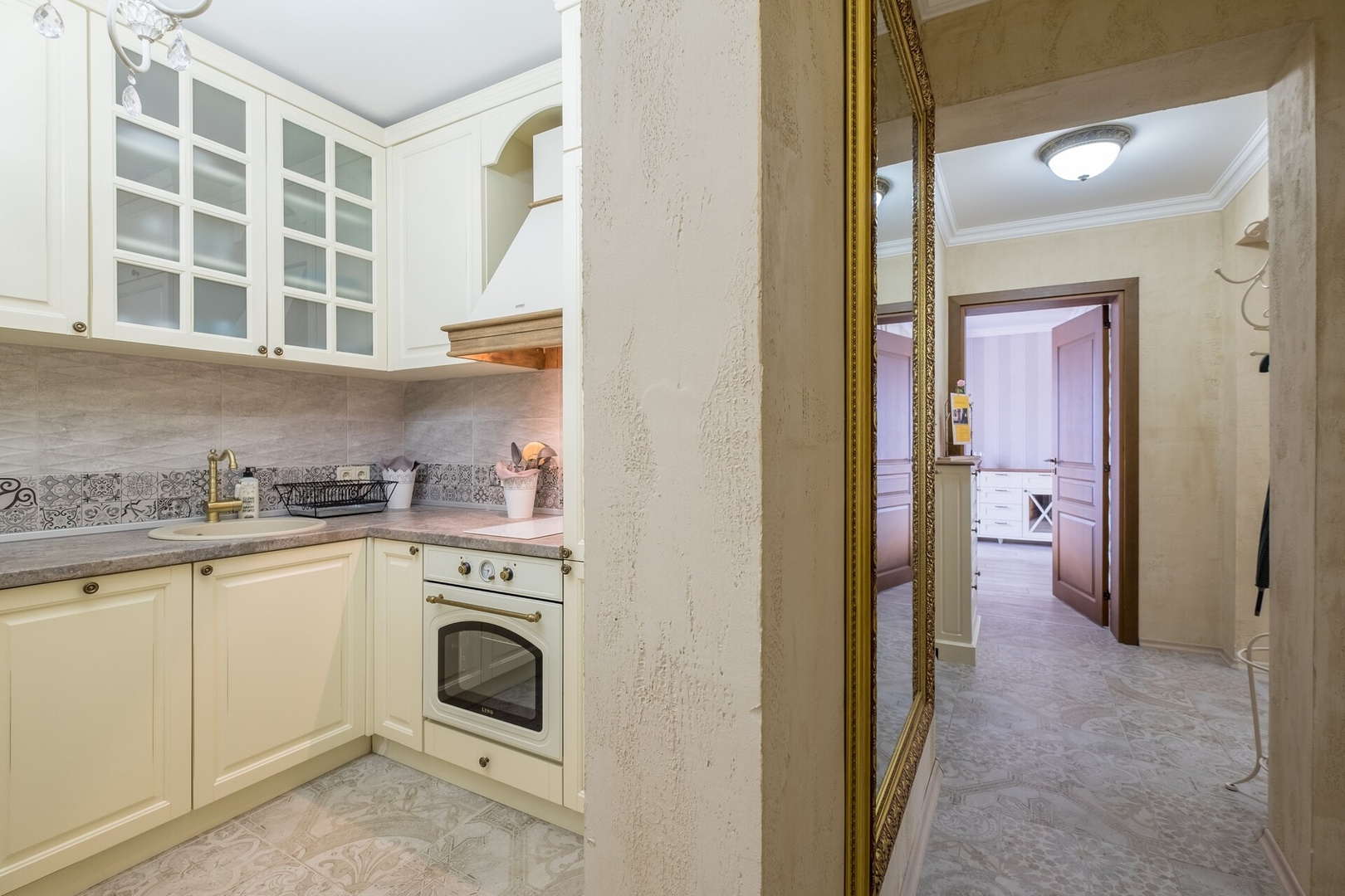 The EGO house @ Vitoshka Street 23 Flat Manager Booking