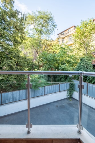 SOFapart Stylish & Fancy Place | 1 BDR 21 Flat Manager Booking