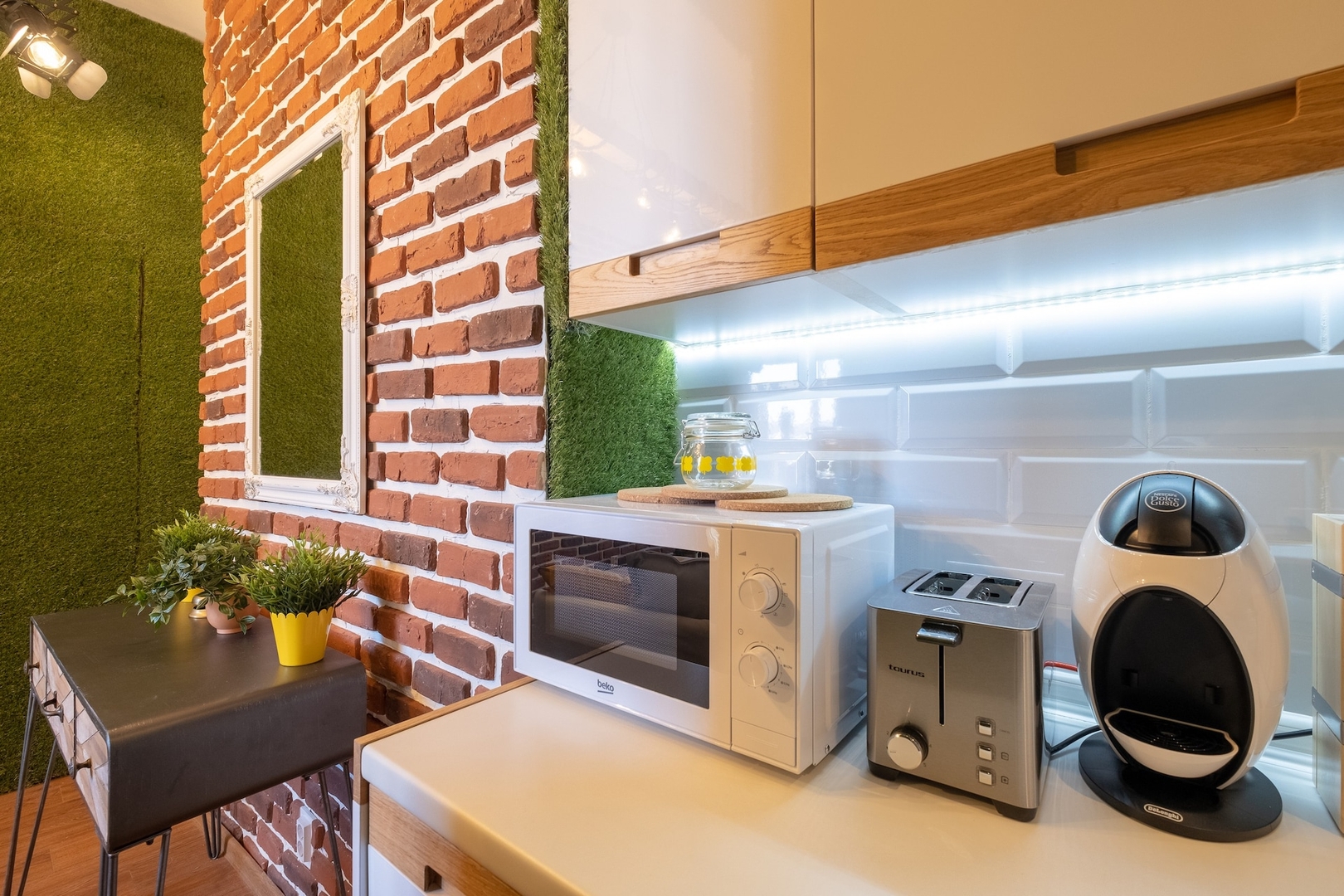 3 BDR & 3 BTHR Duplex | In the Heart of Sofia 11 Flat Manager Booking