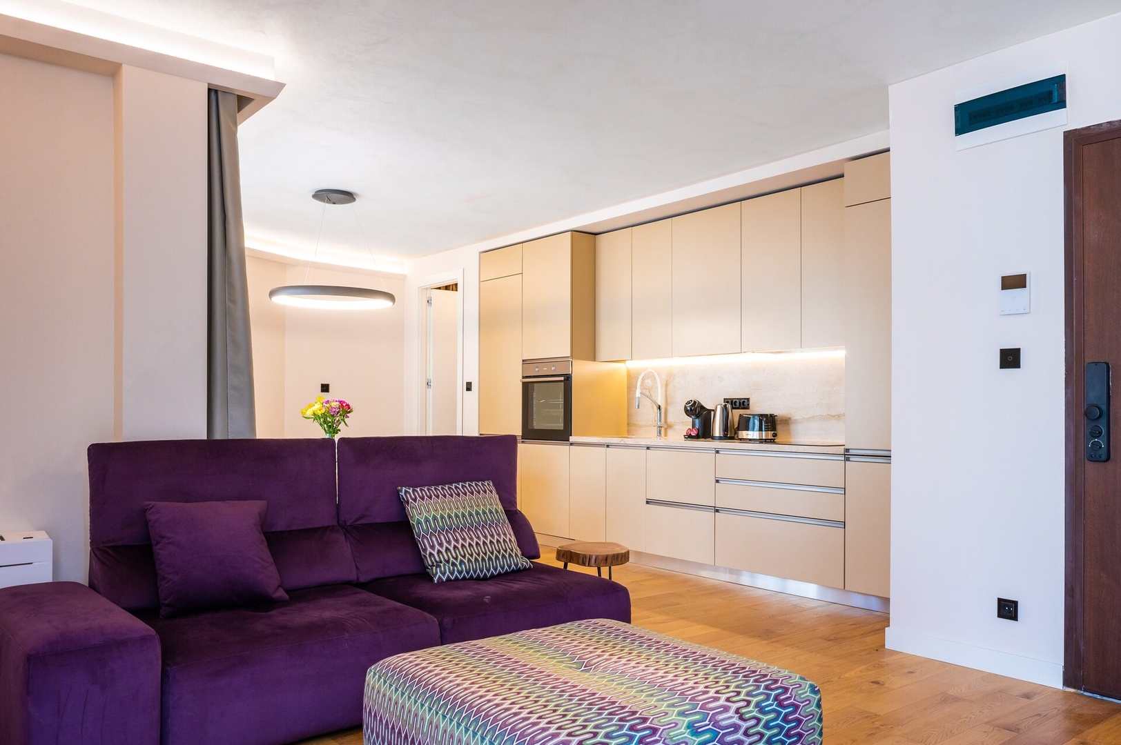 SOFapart Lovely Gem with Balcony 0 Flat Manager Booking