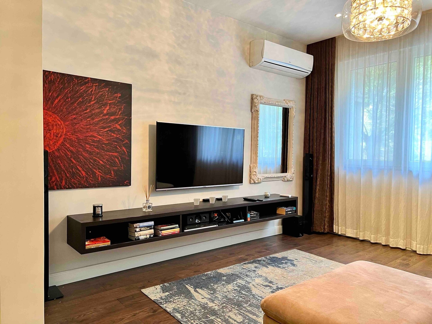 Perfectly Sumptuous Centre Apartment/Vitosha BLVD 4 Flat Manager Booking